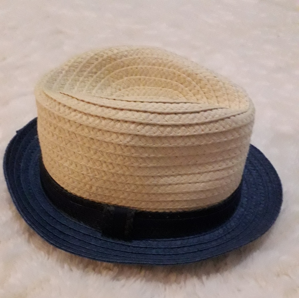 BabyGap XS/S straw hat